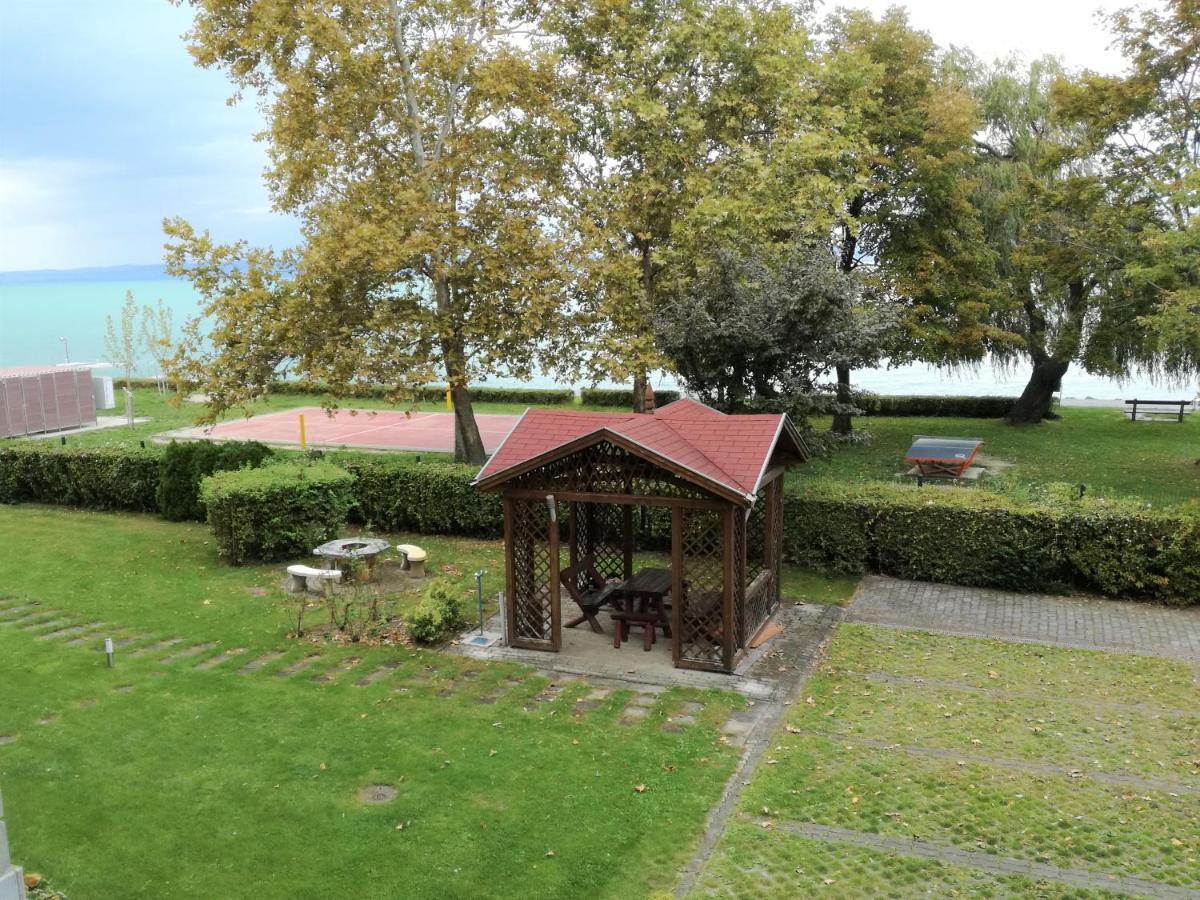 Bella Golden Beach Siofok Dış mekan fotoğraf
